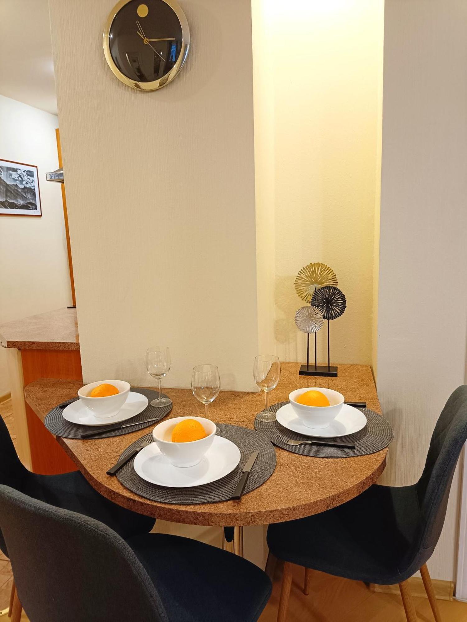 Two Bedroom Apartment In Old Town, Up To 6 Guests Ryga Zewnętrze zdjęcie