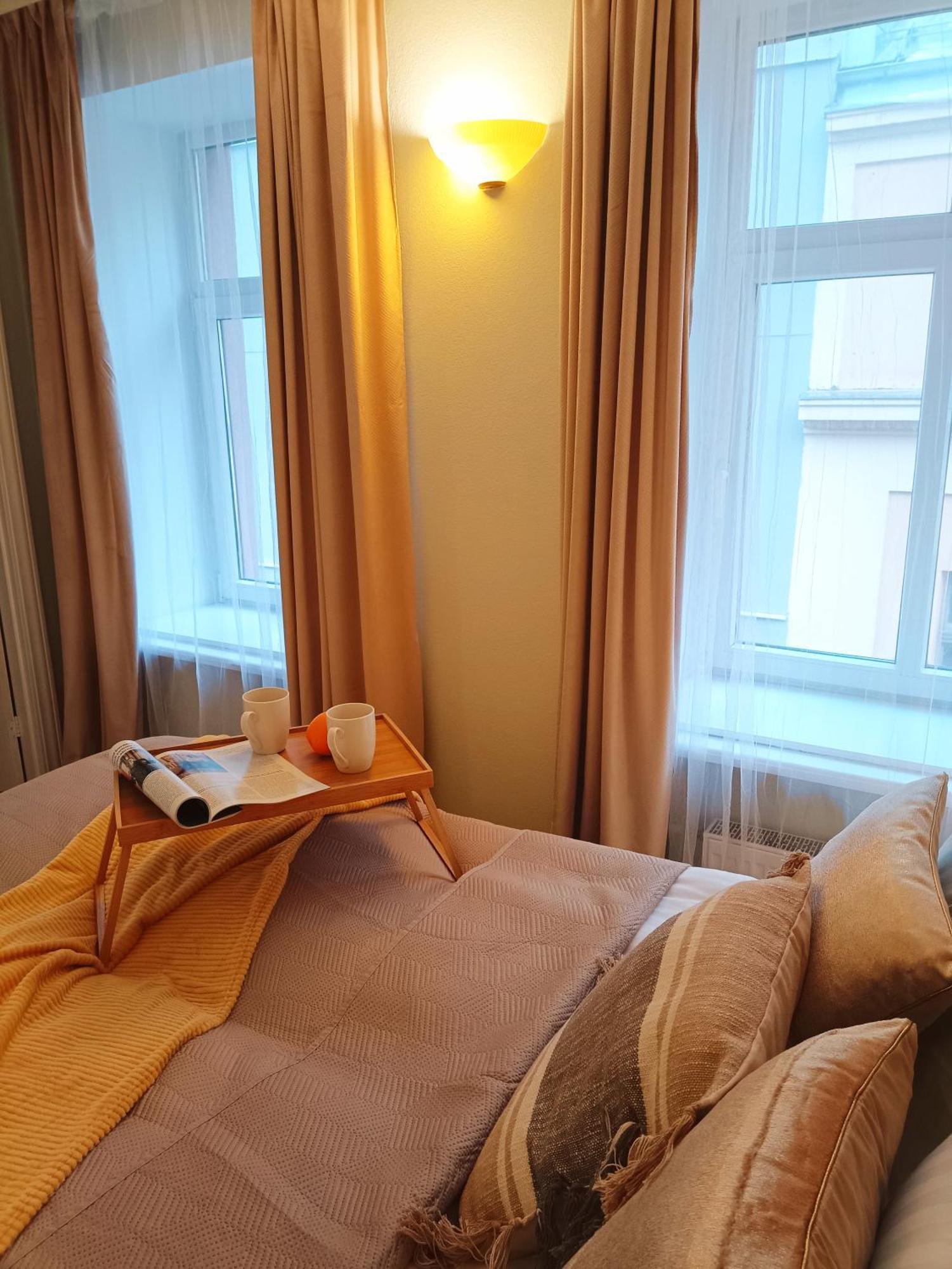 Two Bedroom Apartment In Old Town, Up To 6 Guests Ryga Zewnętrze zdjęcie